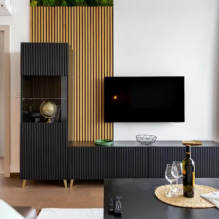 Eurovea Tower - Luke Danube 25 דירה *