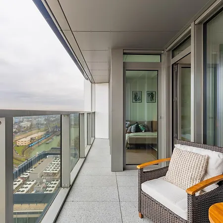 Apartment Eurovea Tower - Luke Danube 25 Bratislava