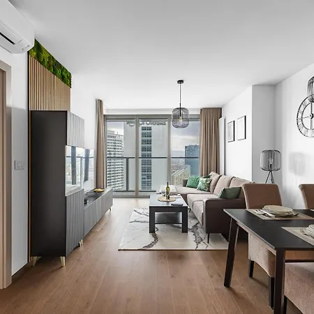 Eurovea Tower - Luke Danube 25 * Pressburg