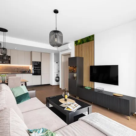Eurovea Tower - Luke Danube 25 Apartamento Bratislava